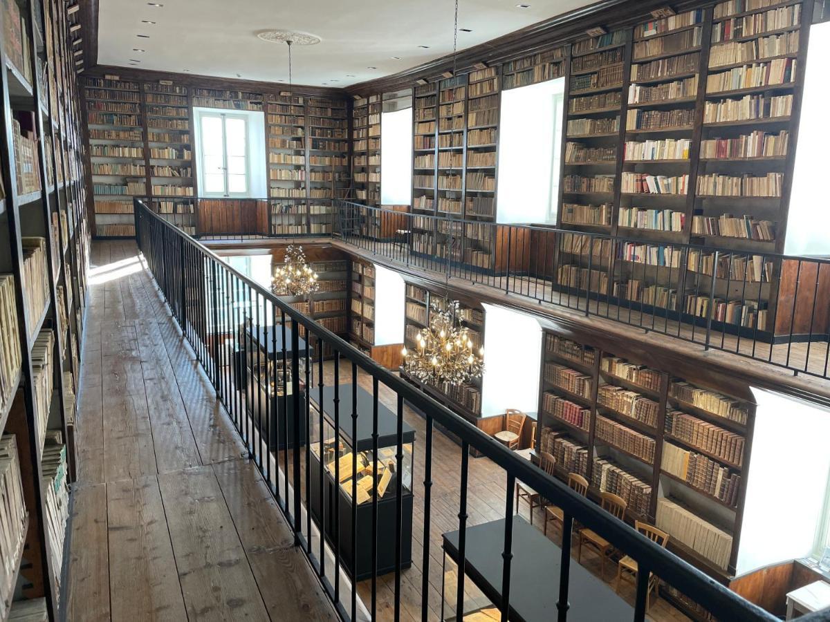 Hotel Logis Ancien Grand Seminaire *
