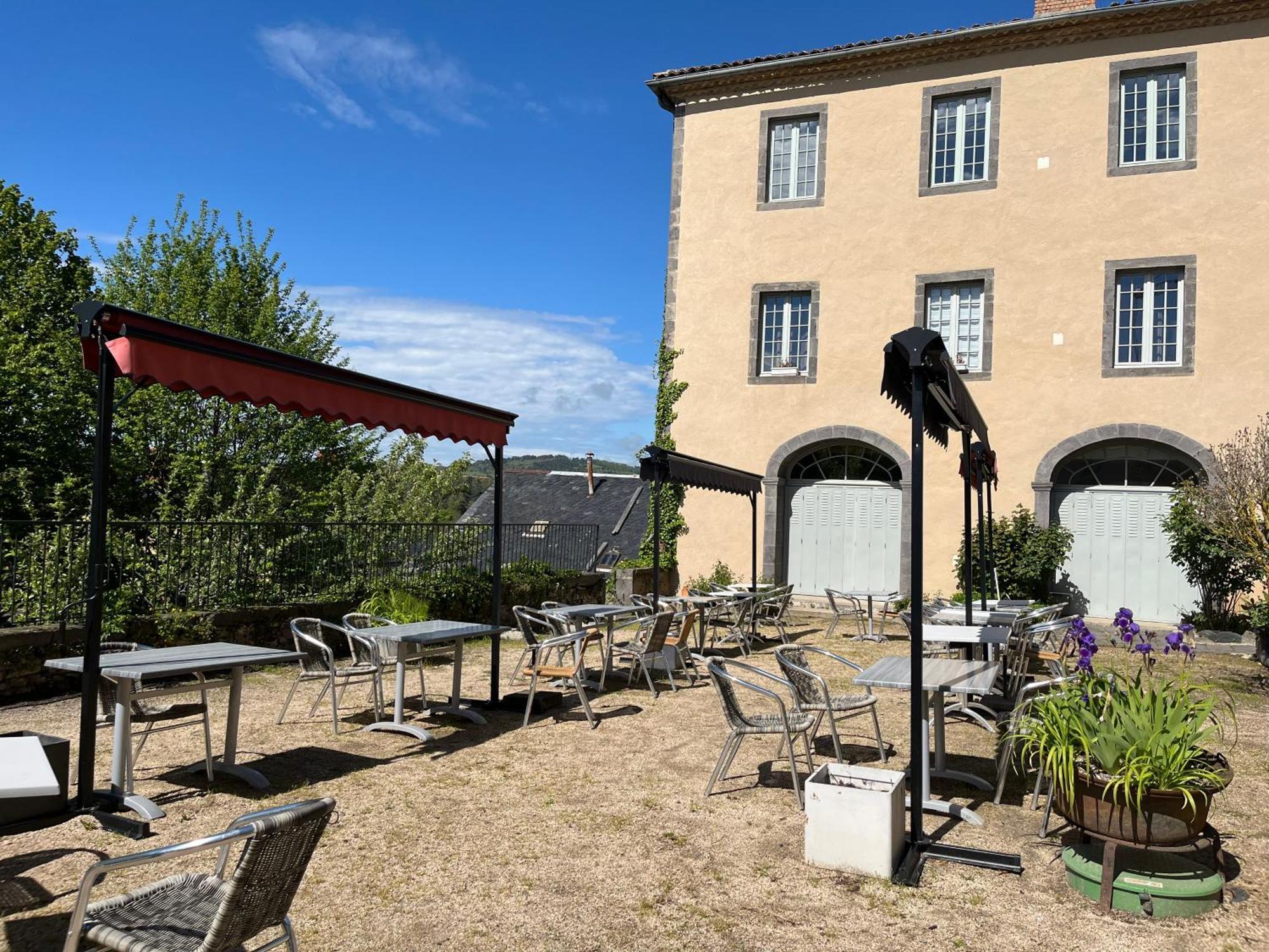 Hotel Logis Ancien Grand Seminaire *